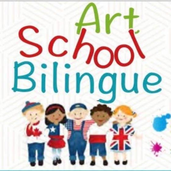 Stage de Pâques Art School Bilingue propose des stages Anglais+activités des dessins et créations artistiques.